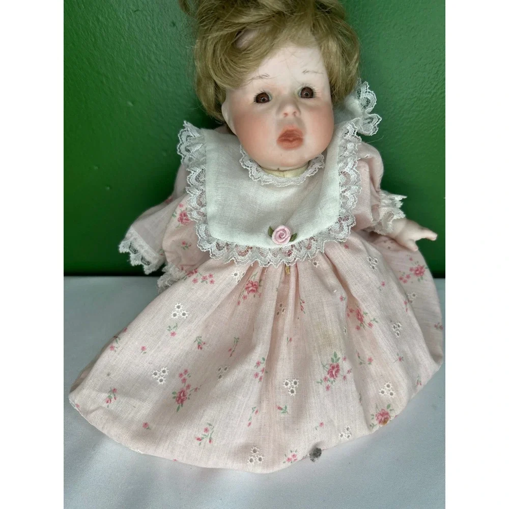 Vintage Porcelain Baby Doll Pink Floral Eyelet Lace Dress Blonde Hair Brown Eyes
